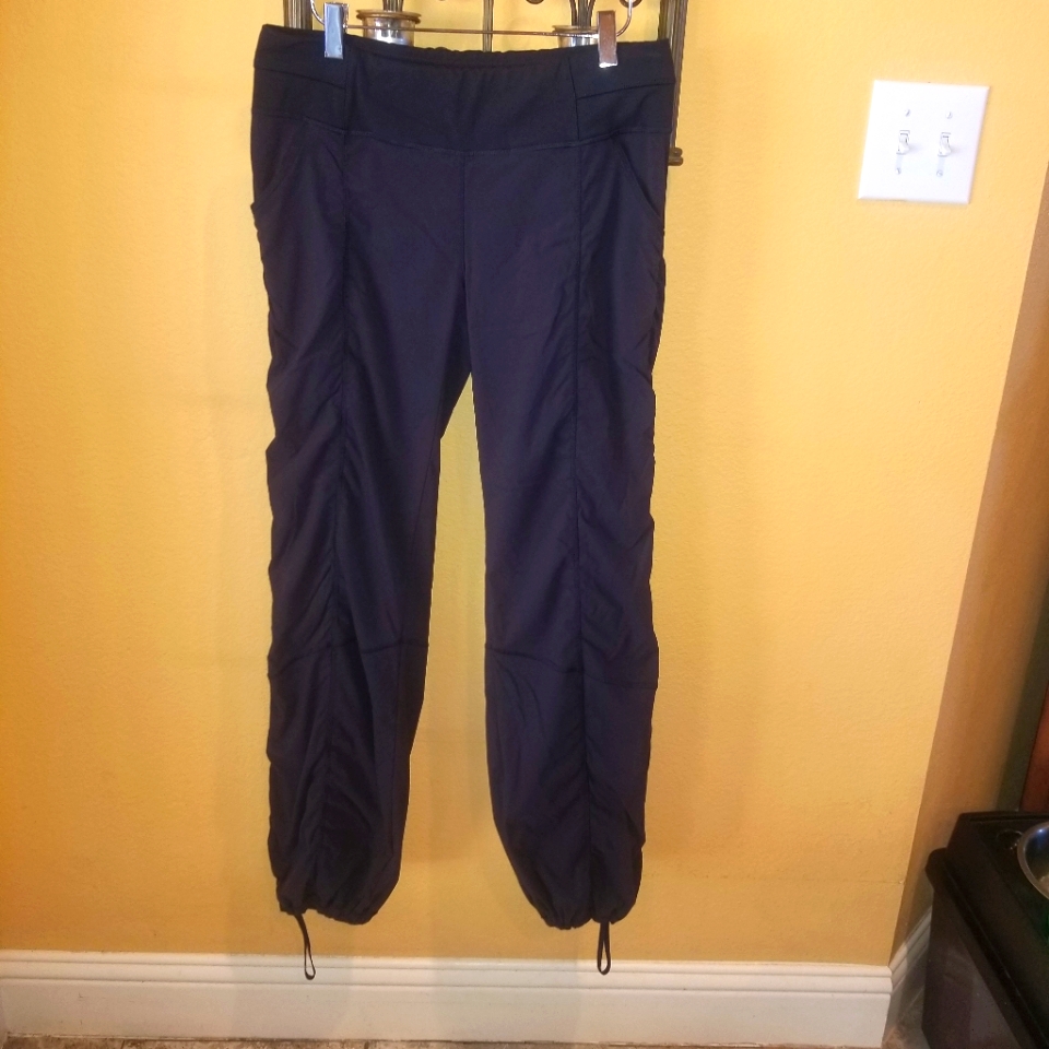 Lucy.Com Pants